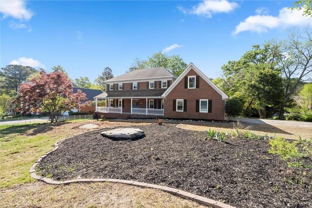 4922 Signal Court SW, Lilburn, GA 30047