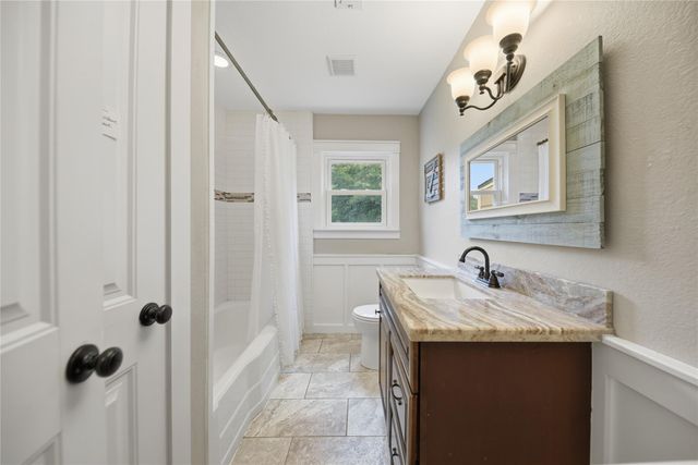 16292 Sycamore Rd, Cat Spring, TX 78933