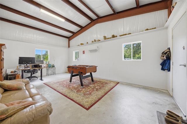 16292 Sycamore Rd, Cat Spring, TX 78933