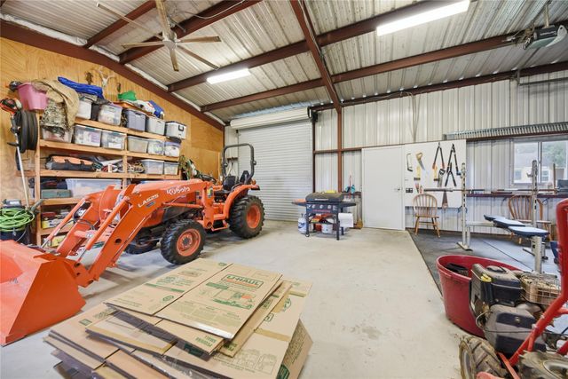 16292 Sycamore Rd, Cat Spring, TX 78933