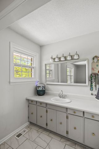 9035 Pleasant Lane, Ooltewah, TN 37363