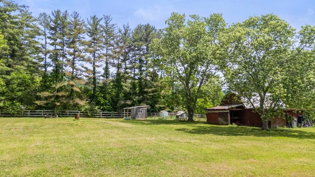 9035 Pleasant Lane, Ooltewah, TN 37363