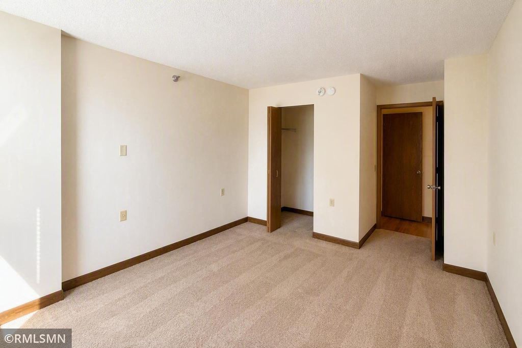 7600 Golden Valley Road 304, Golden Valley, MN 55427 — photo 5
