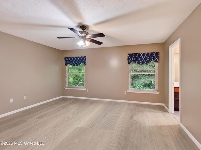 874 Ellington Drive, Biloxi, MS 39532