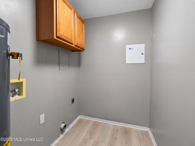 874 Ellington Drive, Biloxi, MS 39532