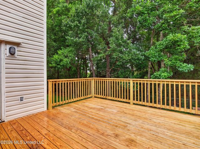 874 Ellington Drive, Biloxi, MS 39532