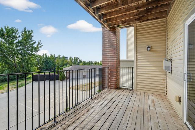 6350 Coachlight Drive 3204, West Des Moines, IA 50266