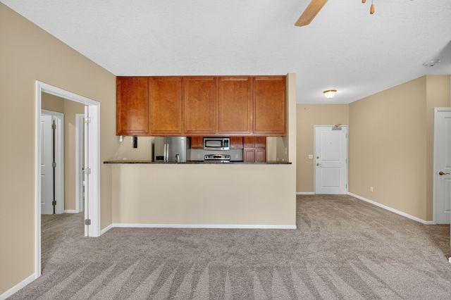 6350 Coachlight Drive 3204, West Des Moines, IA 50266