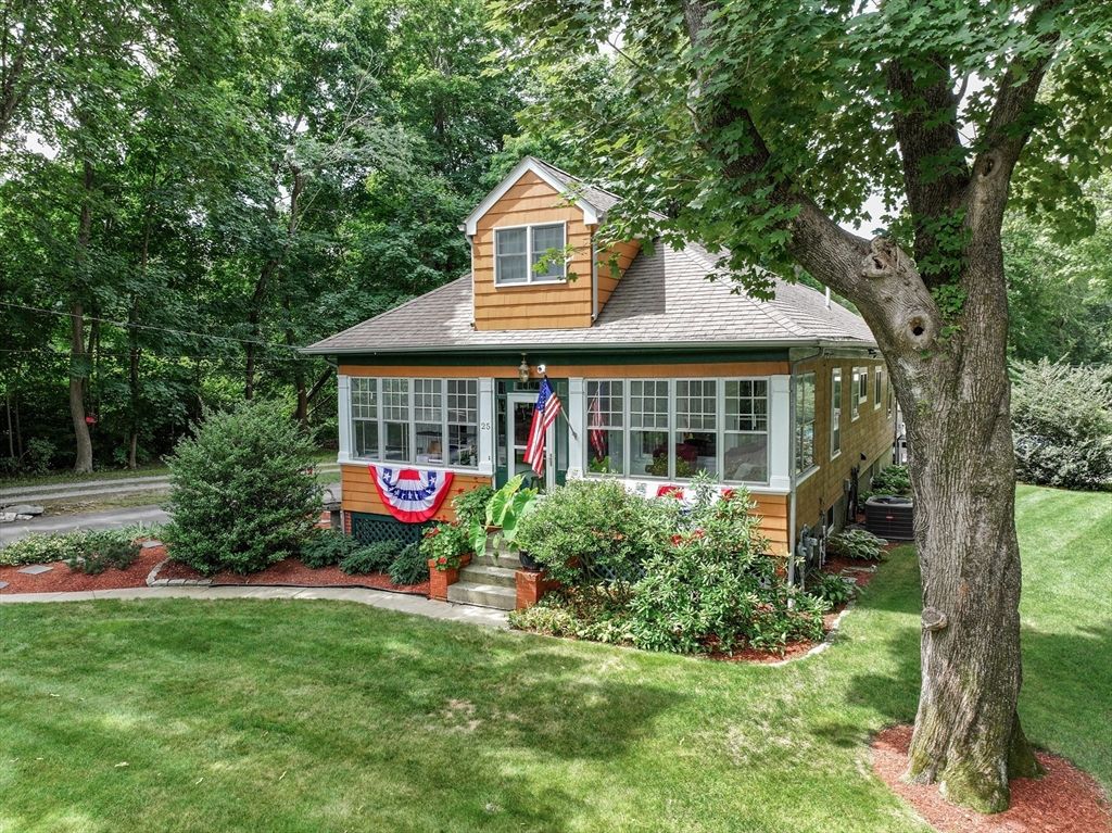 25 Lincoln Street, Seekonk, MA 02771