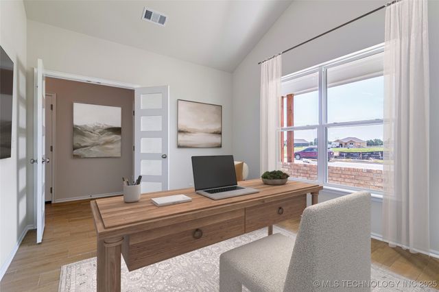 8406 E El Paso Street, Broken Arrow, OK 74014