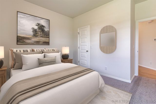 8406 E El Paso Street, Broken Arrow, OK 74014