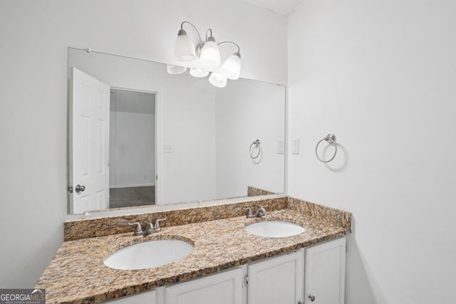 757 Stonebridge Park Circle, Lithonia, GA 30058