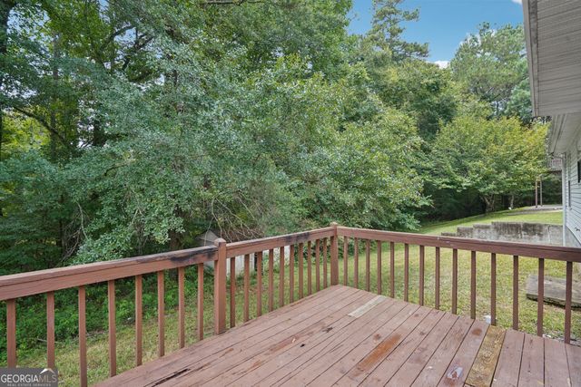 757 Stonebridge Park Circle, Lithonia, GA 30058