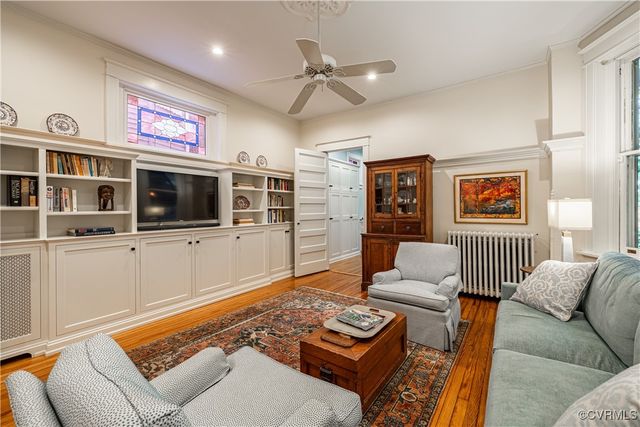 2606 W Grace St, Richmond, VA 23220
