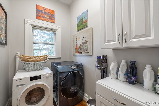 2606 W Grace St, Richmond, VA 23220