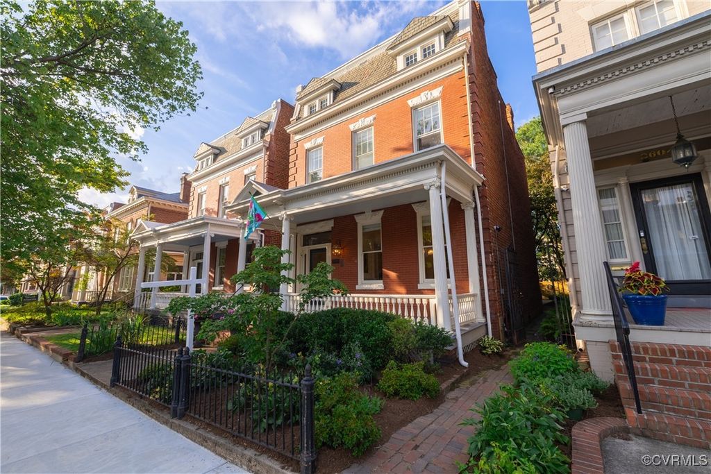 2606 W Grace St, Richmond, VA 23220
