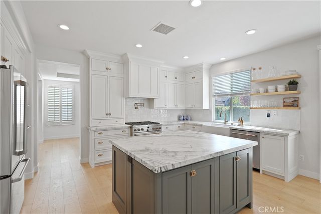 35987 Corte Renata, Murrieta, CA 92562