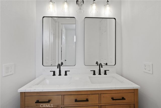 35987 Corte Renata, Murrieta, CA 92562