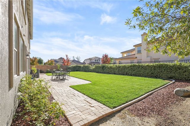 35987 Corte Renata, Murrieta, CA 92562