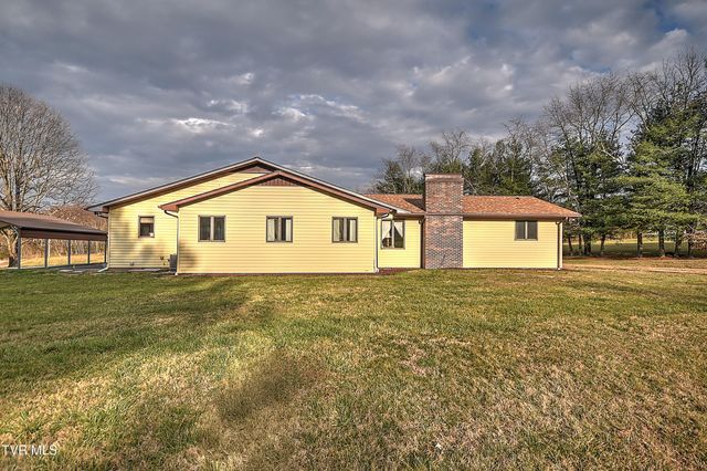 805 Clairmont Road, Johnson City, TN 37601