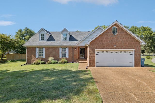 709 Saddle Trail Ct, Hermitage, TN 37076