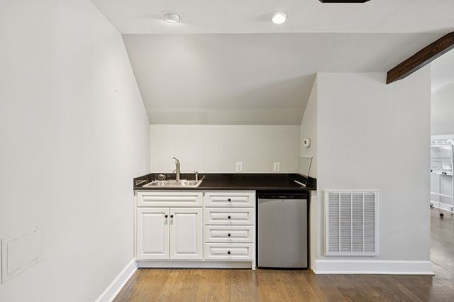 709 Saddle Trail Ct, Hermitage, TN 37076