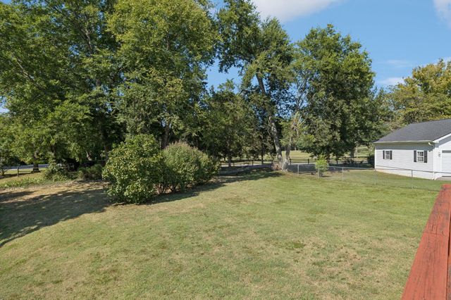 709 Saddle Trail Ct, Hermitage, TN 37076