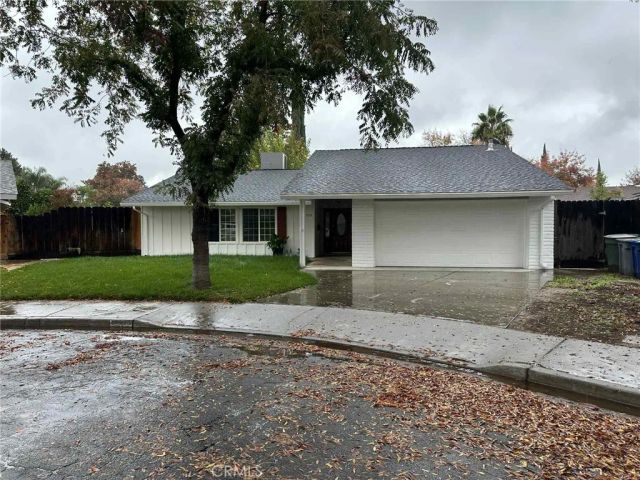 1939 Sierra Court, Merced, CA 95340