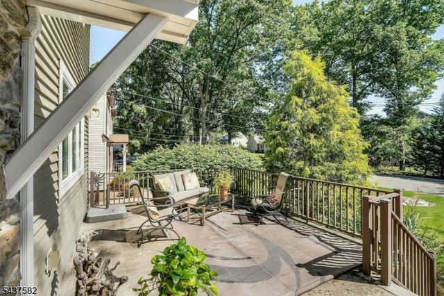 237 Cedar Ln, River Vale Twp., NJ 07675