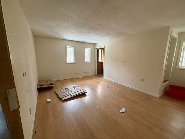 256 Middle Branch Road, New Boston, NH 03070