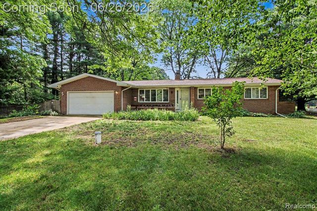 4786 E Allen Road, Webberville, MI 48892