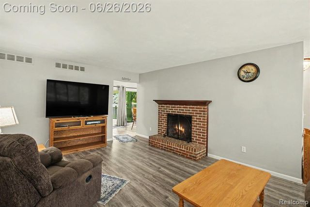 4786 E Allen Road, Webberville, MI 48892
