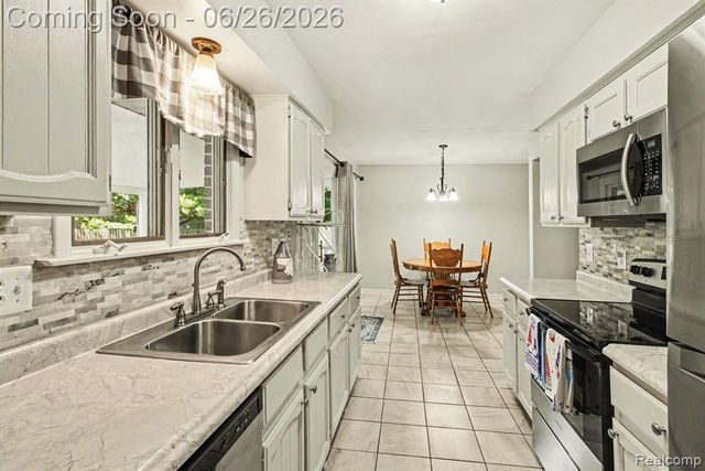 4786 E Allen Road, Webberville, MI 48892