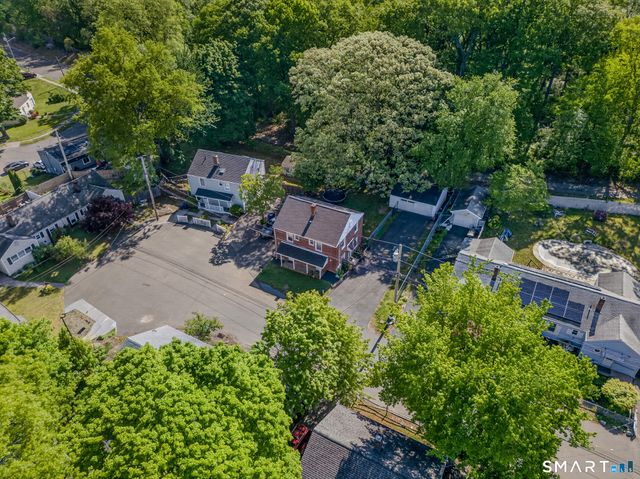 180 Dupont Place, Bridgeport, CT 06610