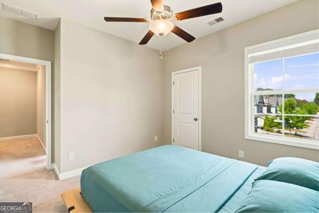 58 W Dixie Avenue SE, Marietta, GA 30008