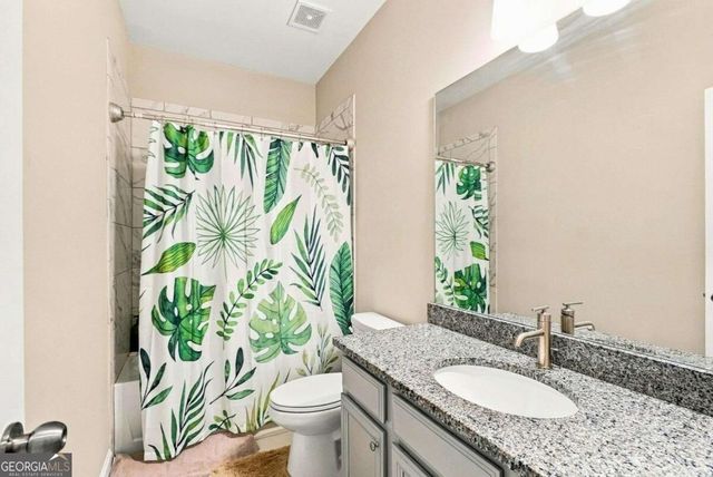 58 W Dixie Avenue SE, Marietta, GA 30008