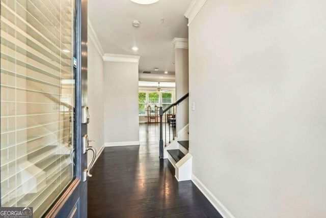 58 W Dixie Avenue SE, Marietta, GA 30008