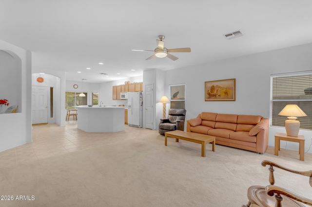 3724 E DERRINGER Way, Gilbert, AZ 85297