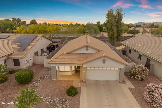 3724 E DERRINGER Way, Gilbert, AZ 85297