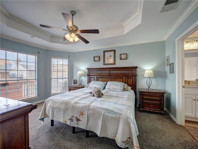 13613 Port Royal Ct, Corpus Christi, TX 78418