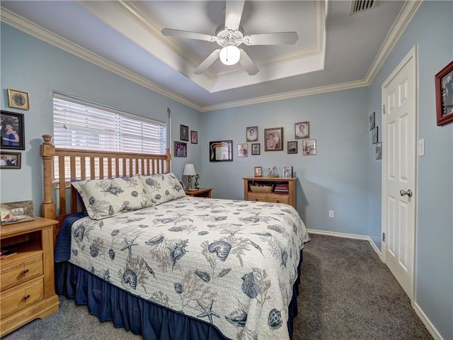 13613 Port Royal Ct, Corpus Christi, TX 78418