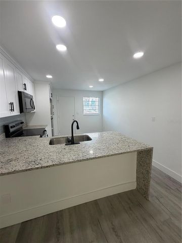 4328 EDGEWATER DRIVE E104, Orlando, FL 32804