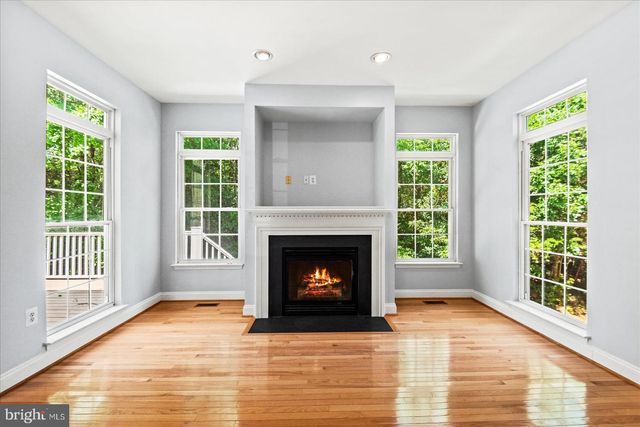 9912 HOLLAND MEADOWS CT, Fredericksburg, VA 22408