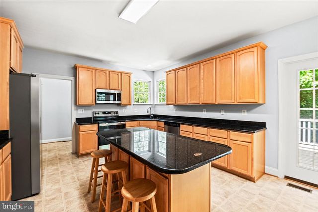 9912 HOLLAND MEADOWS CT, Fredericksburg, VA 22408