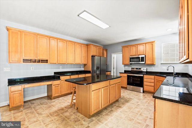 9912 HOLLAND MEADOWS CT, Fredericksburg, VA 22408