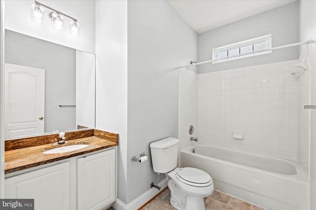 9912 HOLLAND MEADOWS CT, Fredericksburg, VA 22408