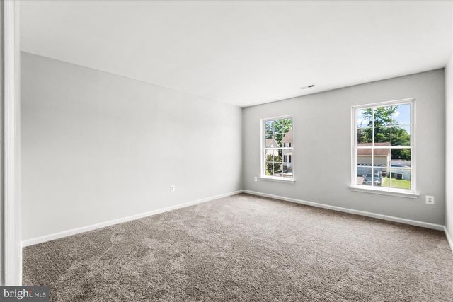 9912 HOLLAND MEADOWS CT, Fredericksburg, VA 22408