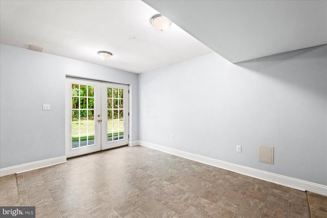 9912 HOLLAND MEADOWS CT, Fredericksburg, VA 22408