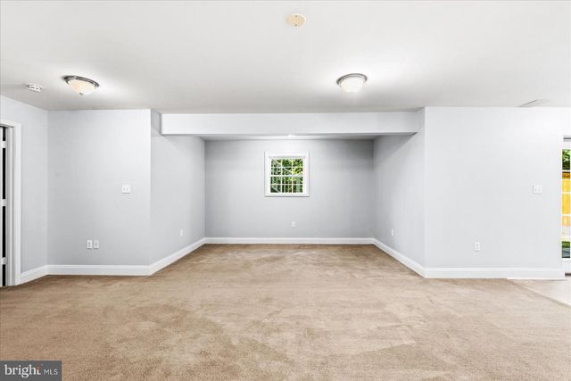 9912 HOLLAND MEADOWS CT, Fredericksburg, VA 22408