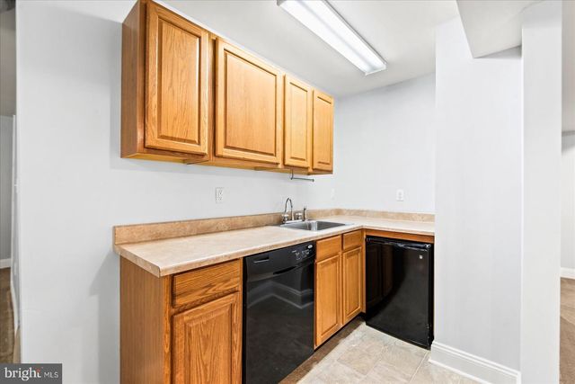 9912 HOLLAND MEADOWS CT, Fredericksburg, VA 22408